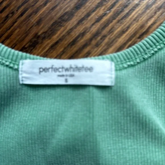 Perfect white T-shirt brand Mint Green Tank Top - Picture 3 of 4